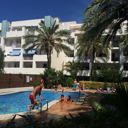 La Terrasse De La Marina